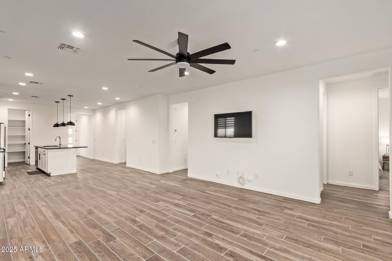 13224 Crimson Ter, Peoria, AZ 85383