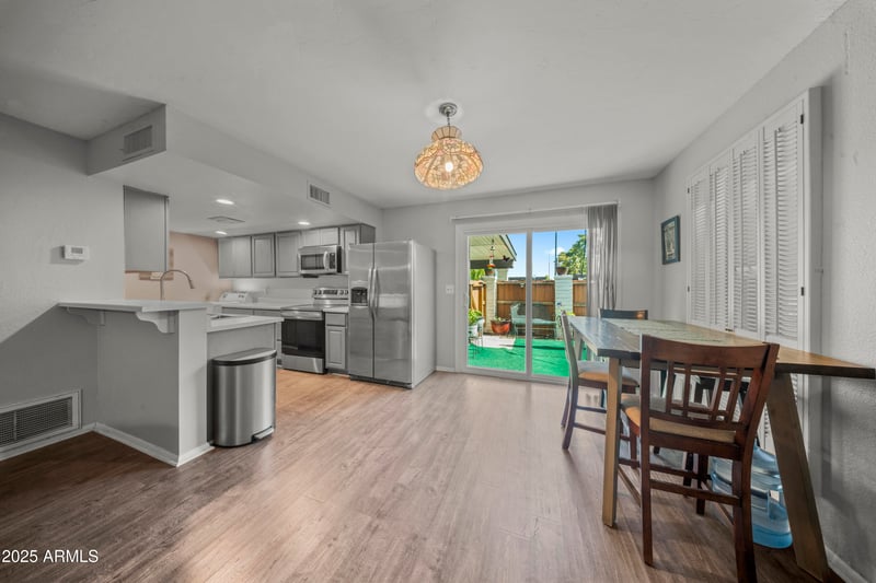 13226 3rd Pl, Phoenix, AZ 85022