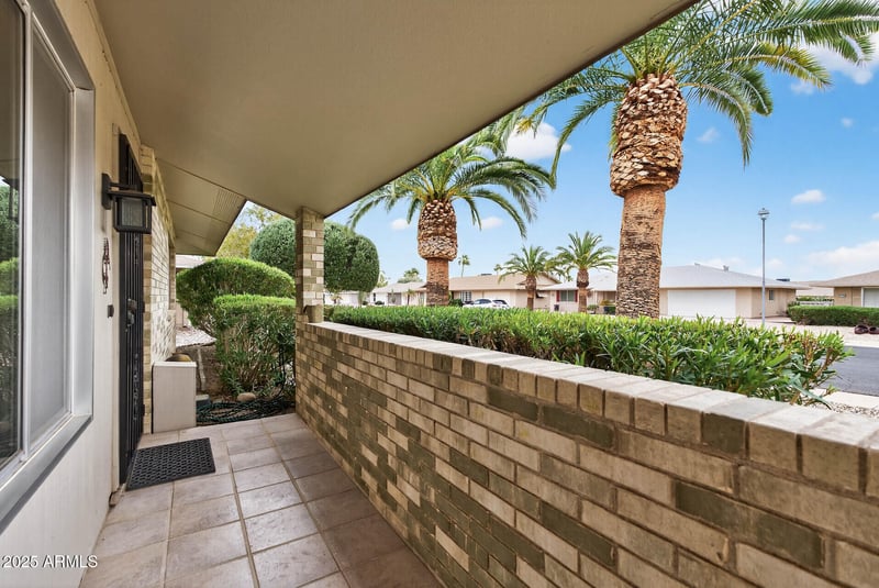 13230 Shadow Hills Dr, Sun City West, AZ 85375