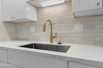 13231 98th Ave #F, Sun City, AZ 85351