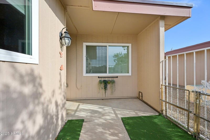 13232 98th Ave #G, Sun City, AZ 85351