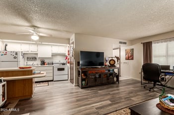 13232 98th Ave #K, Sun City, AZ 85351