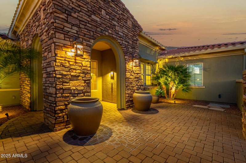 13232 W Los Bancos Dr, Sun City West, AZ 85375