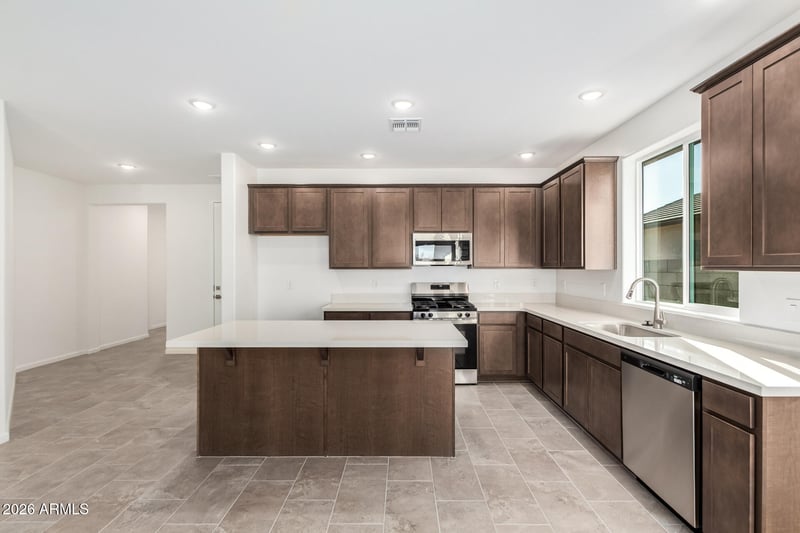 13232 Ranch Gate Rd, Peoria, AZ 85383