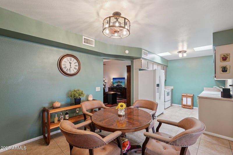 13233 99th Dr, Sun City, AZ 85351