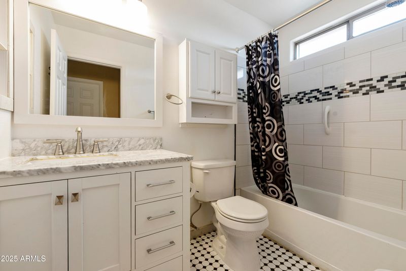 13235 W Saguaro Ln, Surprise, AZ 85374