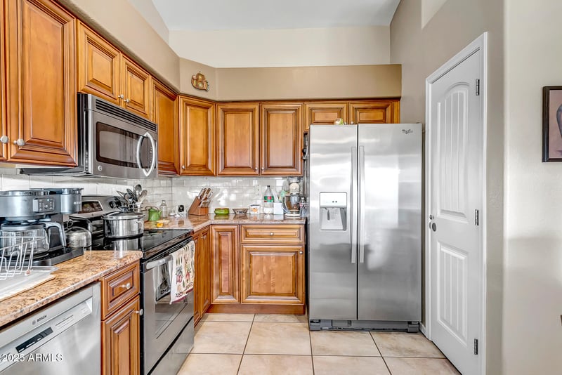 13239 Tara Ln, Surprise, AZ 85374