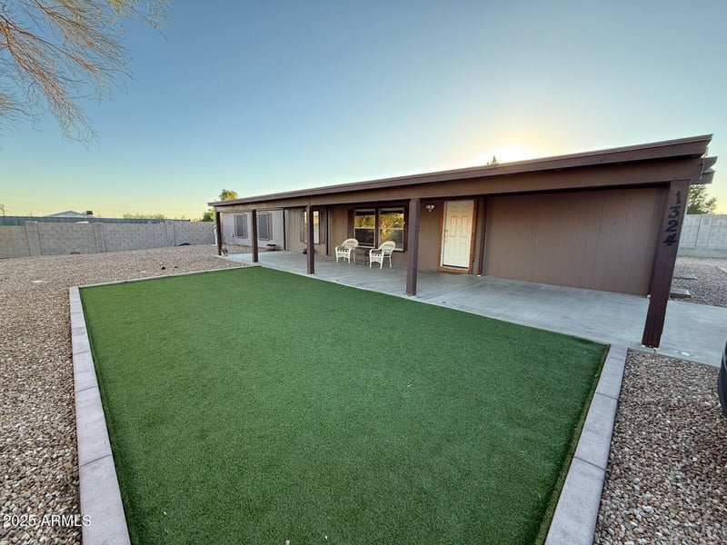 1324 101st Pl, Mesa, AZ 85207