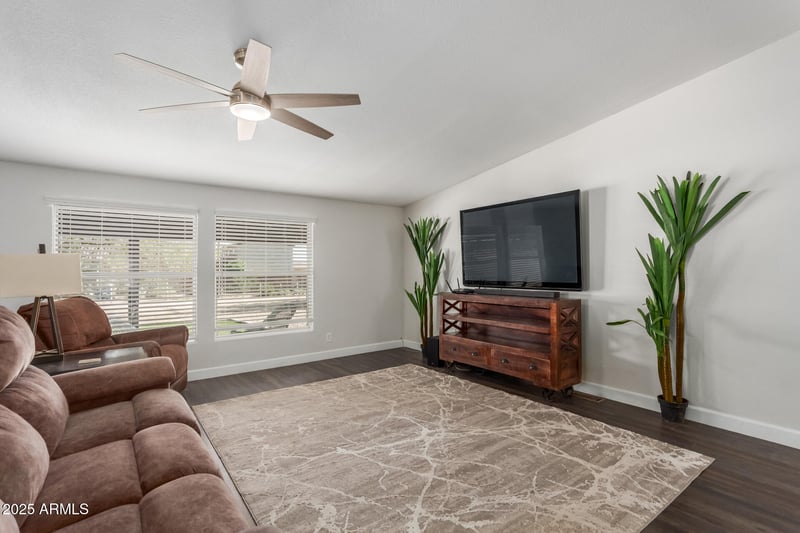 1324 101st Pl, Mesa, AZ 85207