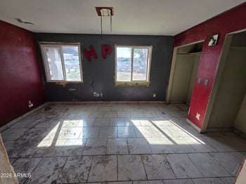 1324 Pecan Rd, Phoenix, AZ 85041