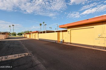 13240 N Cedar Dr, Sun City, AZ 85351