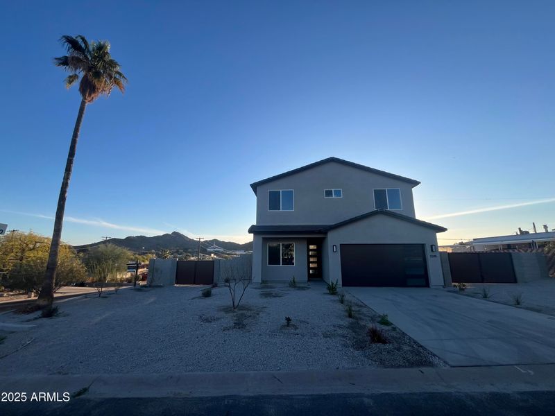 13245 N 19th Way, Phoenix, AZ 85022