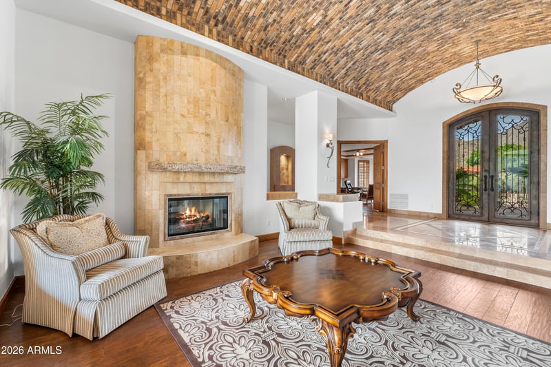 13249 E Summit Dr, Scottsdale, AZ 85259