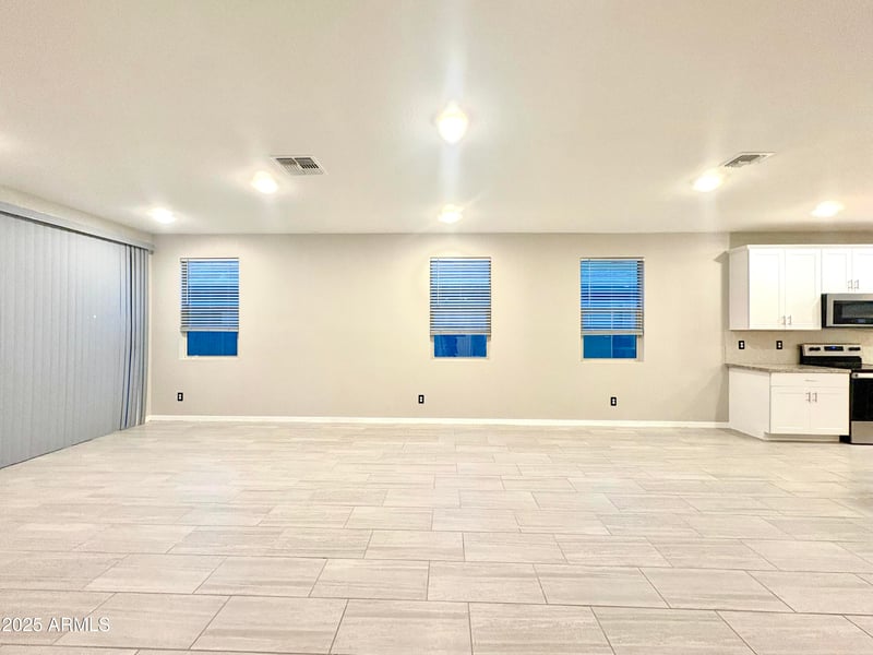 1325 223rd Dr, Buckeye, AZ 85326