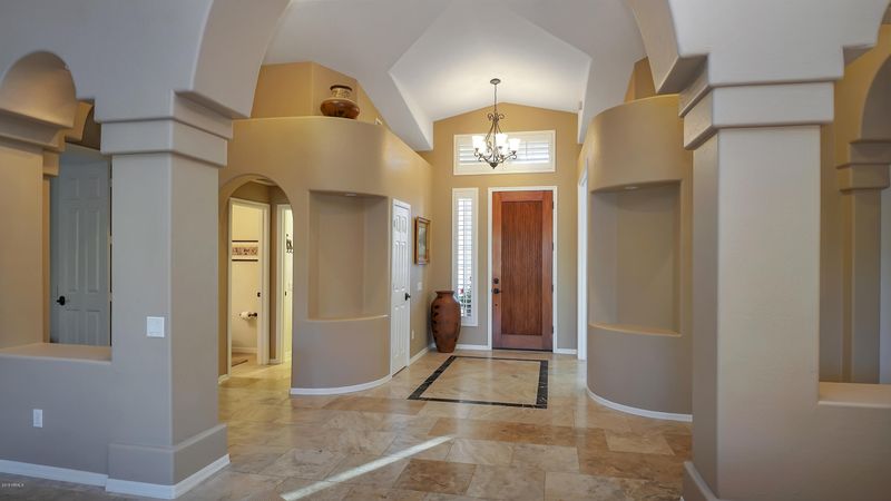 1325 E Desert Broom Way, Phoenix, AZ 85048