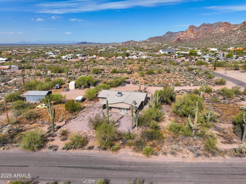 1325 Tonto St, Apache Junction, AZ 85119