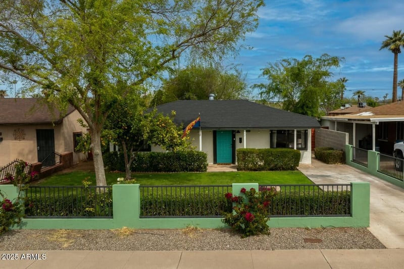 1326 Almeria Rd, Phoenix, AZ 85006