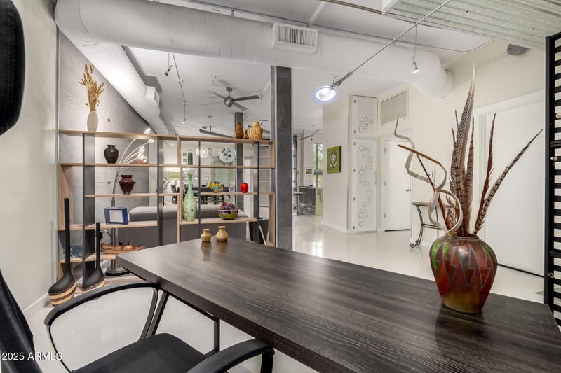 1326 Central Ave #209, Phoenix, AZ 85004