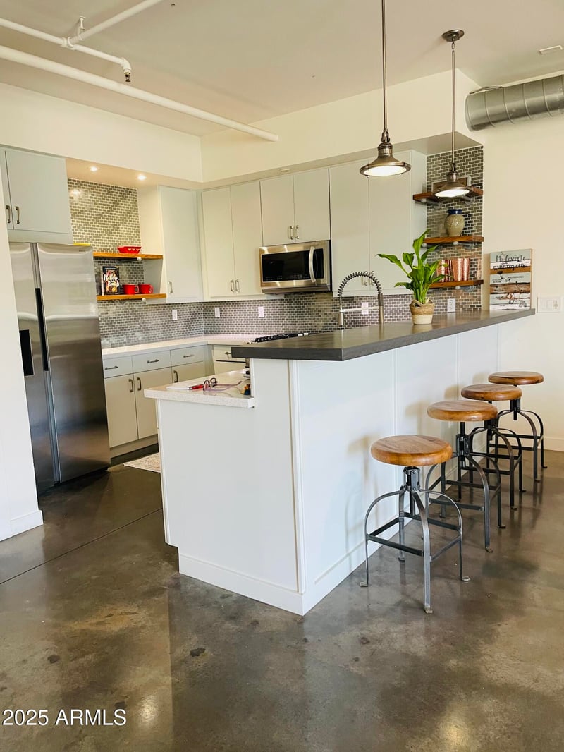 1326 Central Ave #303, Phoenix, AZ 85004