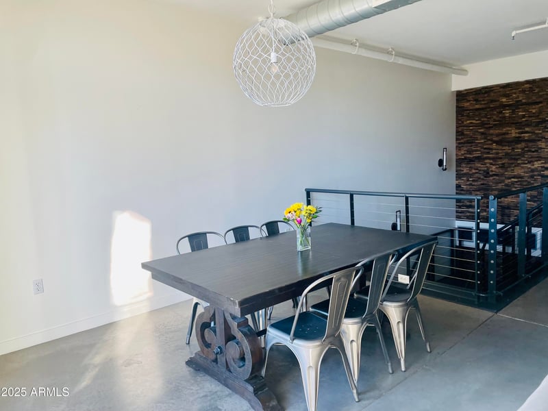 1326 Central Ave #303, Phoenix, AZ 85004