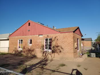 1326 Diamond St, Phoenix, AZ 85006