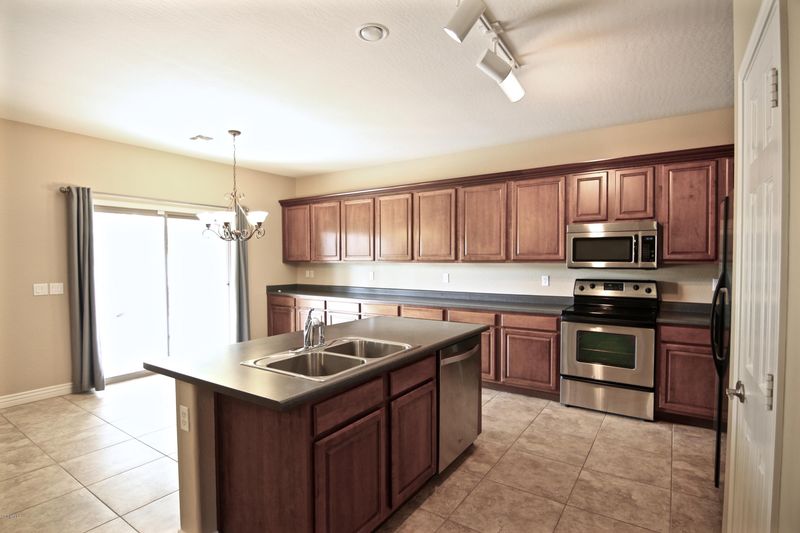 1326 E Macaw Dr, Gilbert, AZ 85297