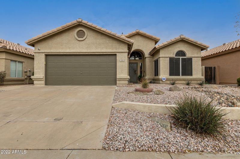 1326 E Sheena Dr, Phoenix, AZ 85022