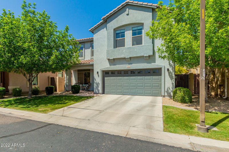 1326 E Thompson Way, Chandler, AZ 85286