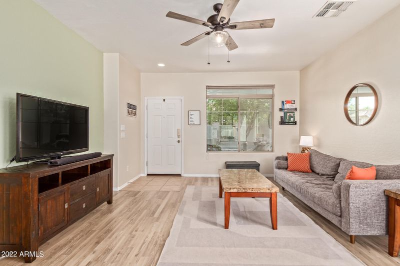 1326 E Thompson Way, Chandler, AZ 85286