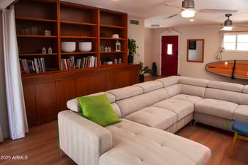 1326 Earll Dr, Phoenix, AZ 85014