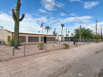 1326 Greasewood St, Apache Junction, AZ 85120