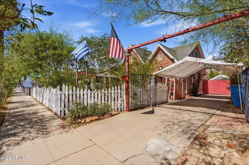 1326 W Roosevelt St, Phoenix, AZ 85007