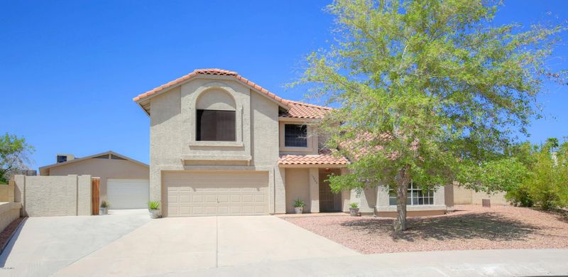 13262 N 75th Dr, Peoria, AZ 85381