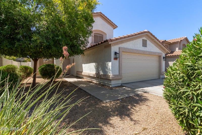 1327 Kingbird Dr, Chandler, AZ 85286