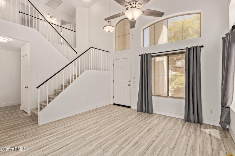 1327 Kingbird Dr, Chandler, AZ 85286