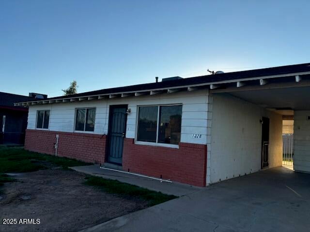 1328 41st Ave, Phoenix, AZ 85009