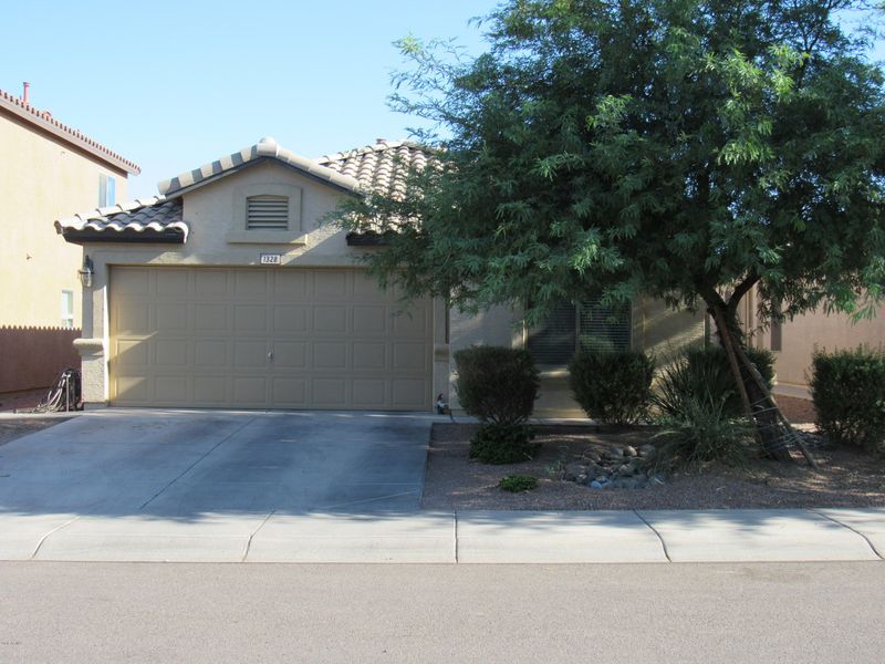1328 E Leslie Ave, San Tan Valley, AZ 85140