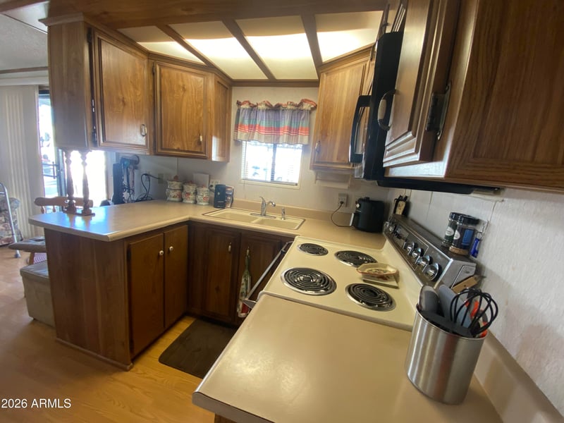 1328 Inuit Ave, Apache Junction, AZ 85119