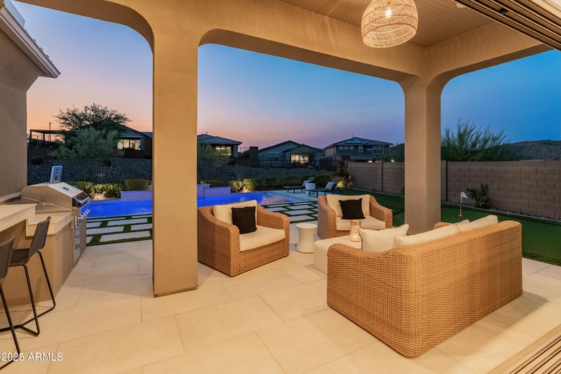 13288 Golden Puma Trl, Peoria, AZ 85383