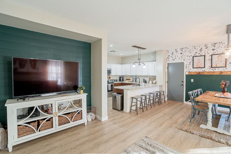 1329 S Sunview --, Mesa, AZ 85206
