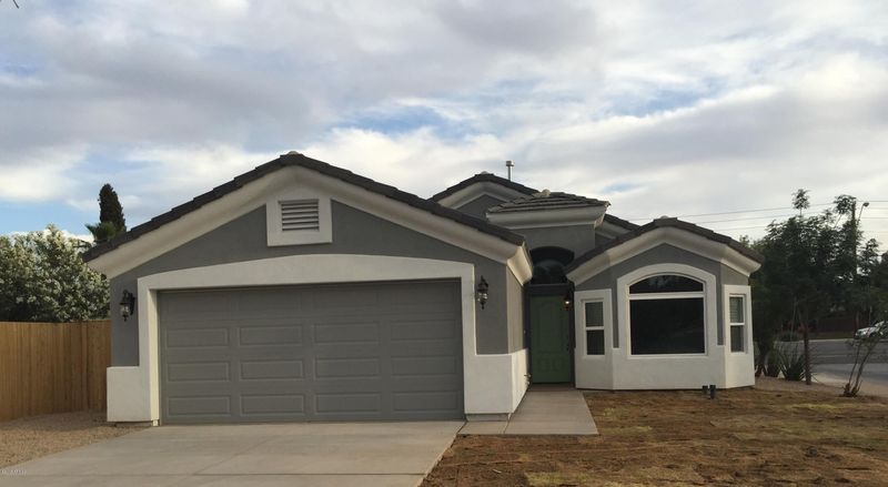 133 W Washington Ave, Gilbert, AZ 85233