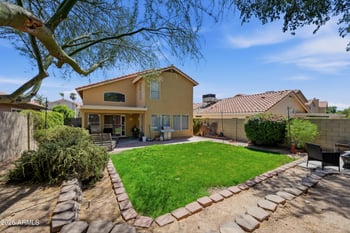 1330 Angela Dr, Phoenix, AZ 85022