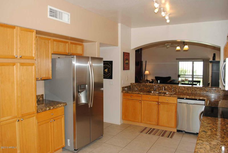 1330 E Sheena Dr, Phoenix, AZ 85022