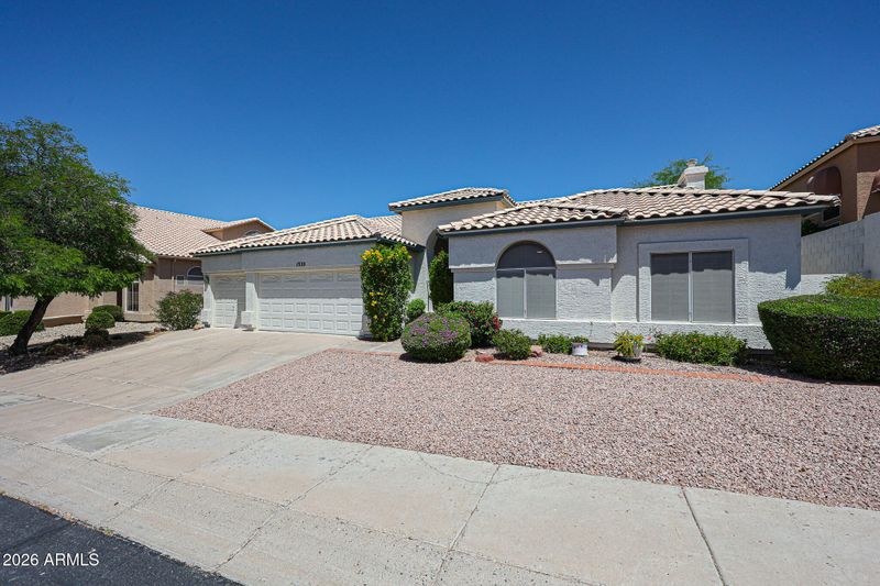1330 E Voltaire Ave, Phoenix, AZ 85022