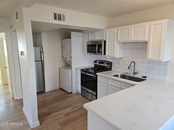 1330 Highland Ave #8A, Phoenix, AZ 85014