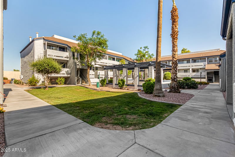 1331 Baseline Rd #167, Mesa, AZ 85202