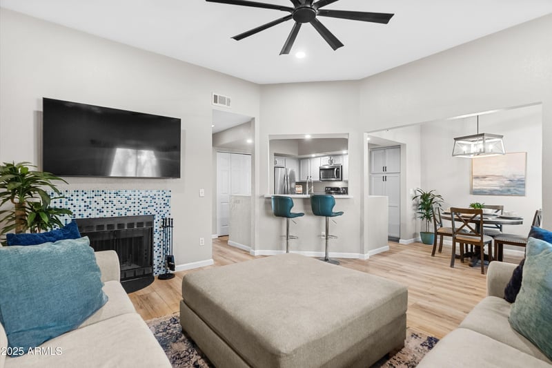 1331 Baseline Rd #338, Mesa, AZ 85202