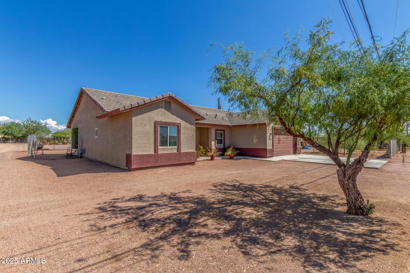 1331 Cedar Dr, Apache Junction, AZ 85120