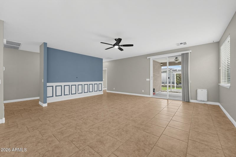 1331 E Sarona St, San Tan Valley, AZ 85143