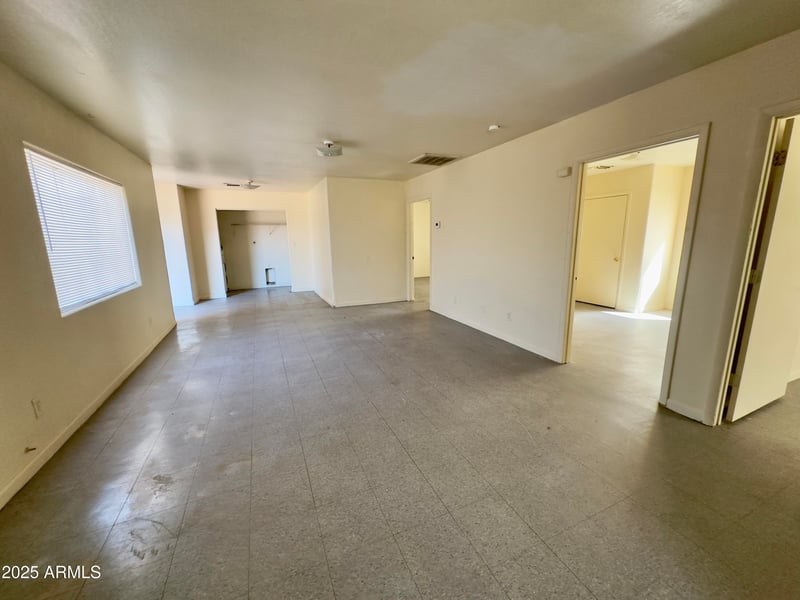 1331 Pueblo Ave, Phoenix, AZ 85040